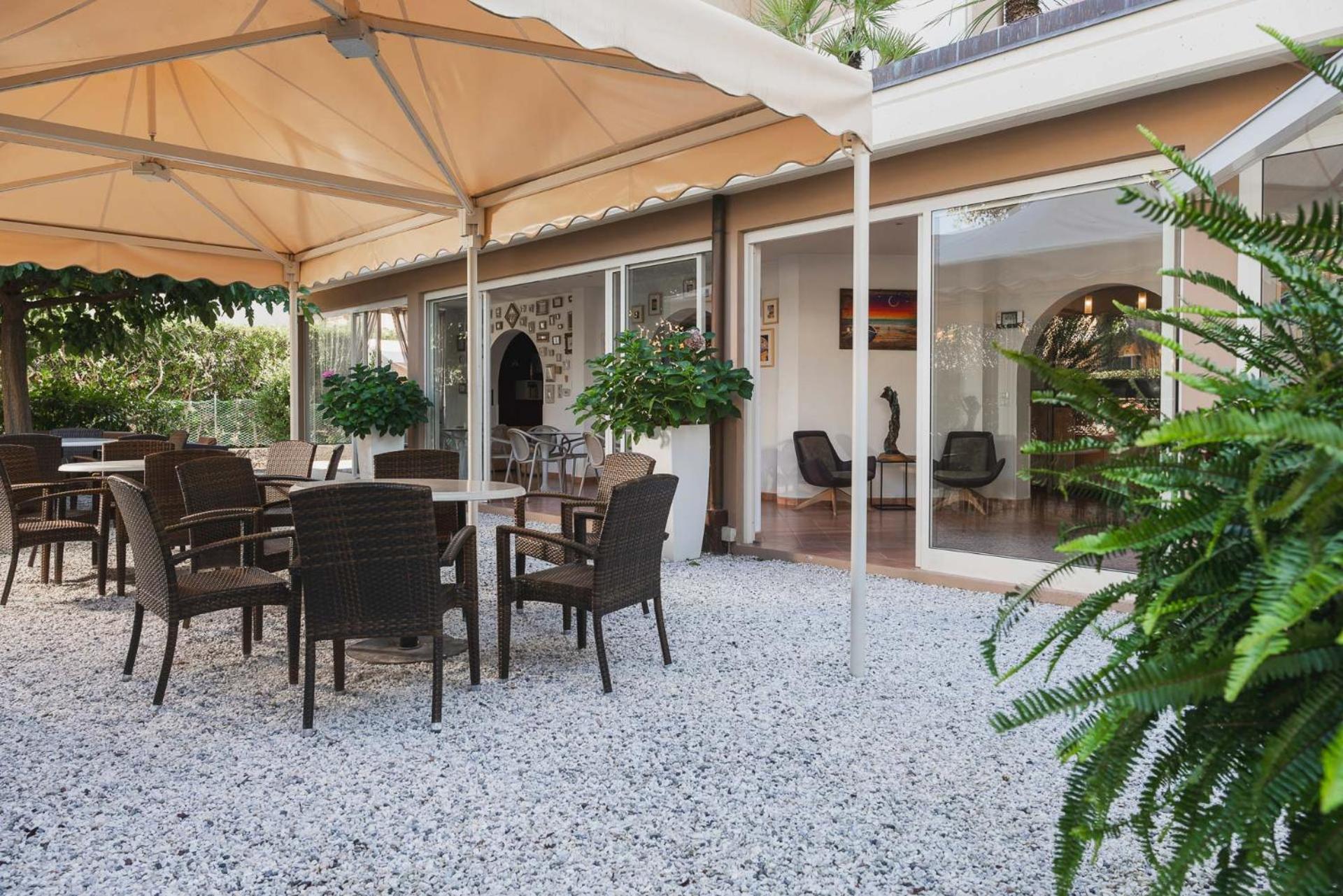 Hotel Azzurra มารินา ดิ เปียตราซันตา ภายนอก รูปภาพ