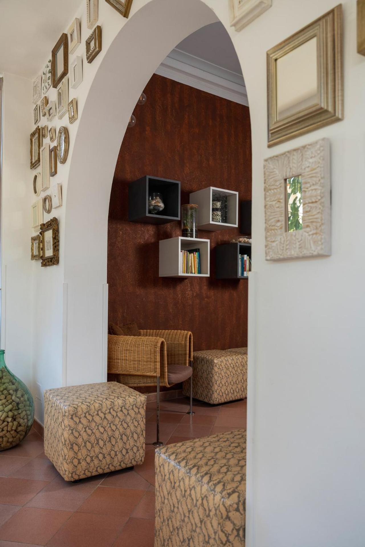 Hotel Azzurra มารินา ดิ เปียตราซันตา ภายนอก รูปภาพ